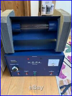 GB-4000 Frequency Generator with M. O. P. A. Amplifier and Plasma Ray Tube Combo